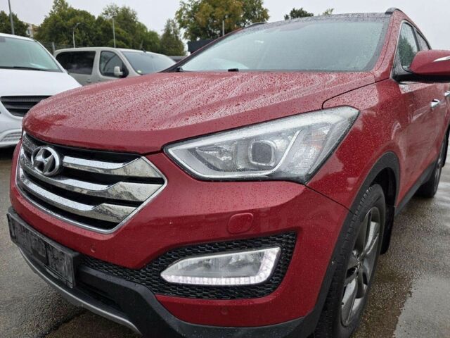 Хендай Санта Фе 2013 в Ровно на Automoto.ua Красный Хендай Санта Фе, объемом двигателя 2.2 л и пробегом 247 тыс. км за 8800 $, фото 3 на Automoto.ua