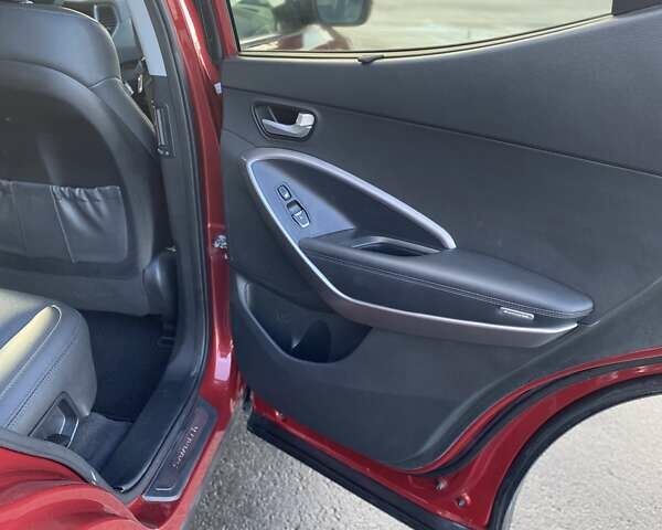 Красный Хендай Санта Фе, объемом двигателя 2 л и пробегом 59 тыс. км за 13500 $, фото 25 на Automoto.ua