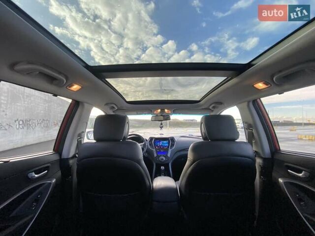 Красный Хендай Санта Фе, объемом двигателя 2 л и пробегом 59 тыс. км за 13500 $, фото 23 на Automoto.ua