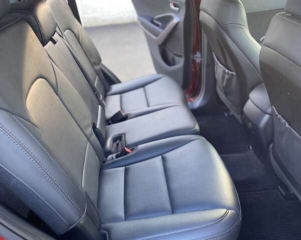 Красный Хендай Санта Фе, объемом двигателя 2 л и пробегом 59 тыс. км за 13500 $, фото 29 на Automoto.ua