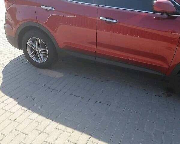 Красный Хендай Санта Фе, объемом двигателя 2.4 л и пробегом 135 тыс. км за 15000 $, фото 3 на Automoto.ua