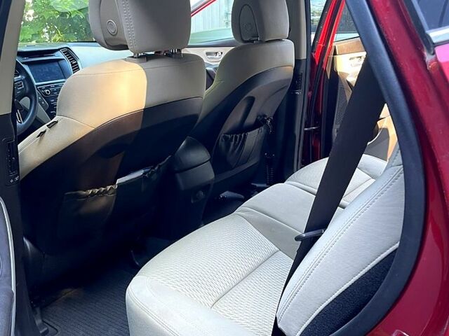 Красный Хендай Санта Фе, объемом двигателя 2.4 л и пробегом 91 тыс. км за 17000 $, фото 6 на Automoto.ua