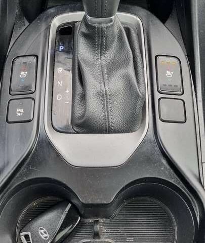 Хендай Санта Фе 2017 в Киеве на Automoto.ua Красный Хендай Санта Фе, объемом двигателя 0 л и пробегом 57 тыс. км за 9700 $, фото 13 на Automoto.ua