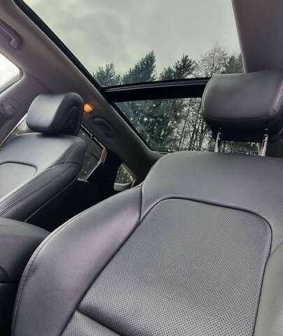 Красный Хендай Санта Фе, объемом двигателя 2 л и пробегом 57 тыс. км за 12500 $, фото 21 на Automoto.ua