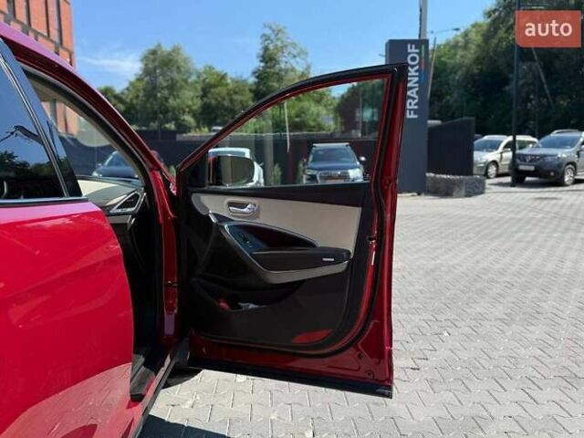 Красный Хендай Санта Фе, объемом двигателя 2.36 л и пробегом 92 тыс. км за 17200 $, фото 18 на Automoto.ua