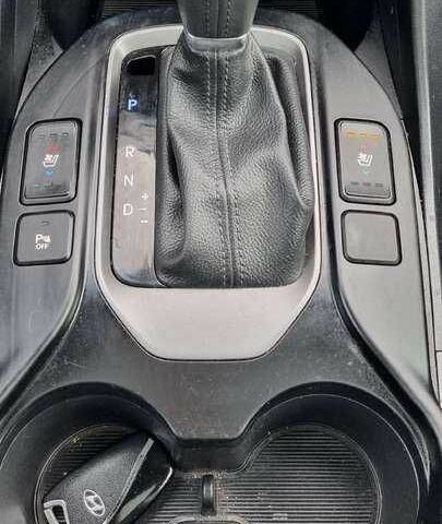 Красный Хендай Санта Фе, объемом двигателя 2 л и пробегом 57 тыс. км за 12500 $, фото 19 на Automoto.ua