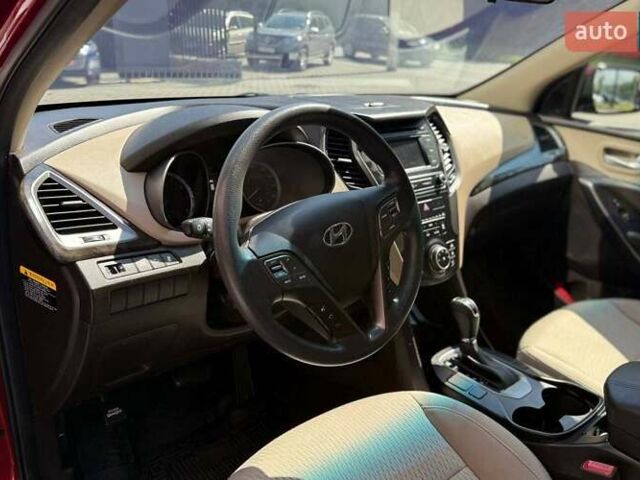 Красный Хендай Санта Фе, объемом двигателя 2.36 л и пробегом 92 тыс. км за 17200 $, фото 8 на Automoto.ua