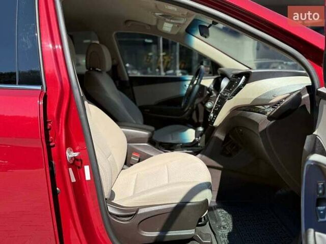 Красный Хендай Санта Фе, объемом двигателя 2.36 л и пробегом 92 тыс. км за 17200 $, фото 17 на Automoto.ua