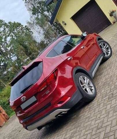 Красный Хендай Санта Фе, объемом двигателя 2 л и пробегом 57 тыс. км за 12500 $, фото 4 на Automoto.ua