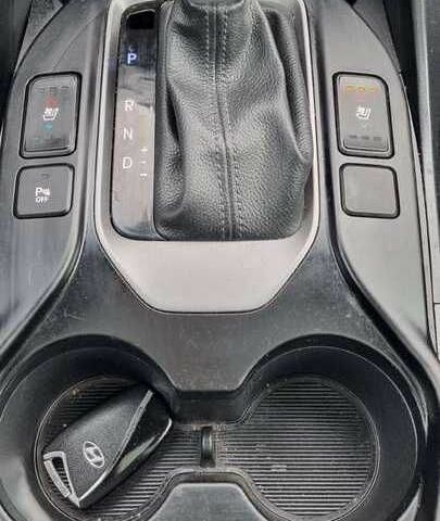 Хендай Санта Фе 2017 в Киеве на Automoto.ua Красный Хендай Санта Фе, объемом двигателя 0 л и пробегом 92 тыс. км за 11400 $, фото 19 на Automoto.ua