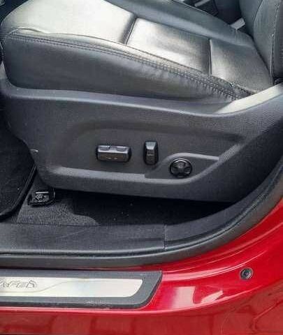 Красный Хендай Санта Фе, объемом двигателя 2 л и пробегом 57 тыс. км за 12500 $, фото 14 на Automoto.ua