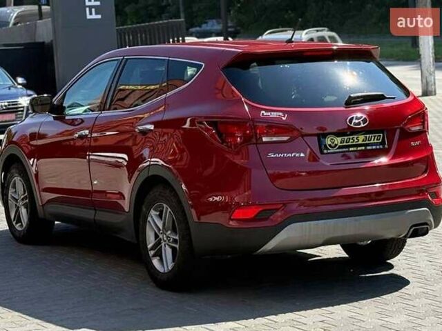 Красный Хендай Санта Фе, объемом двигателя 2.36 л и пробегом 92 тыс. км за 17200 $, фото 3 на Automoto.ua