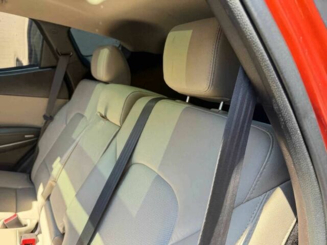 Красный Хендай Санта Фе, объемом двигателя 2 л и пробегом 50 тыс. км за 12500 $, фото 14 на Automoto.ua