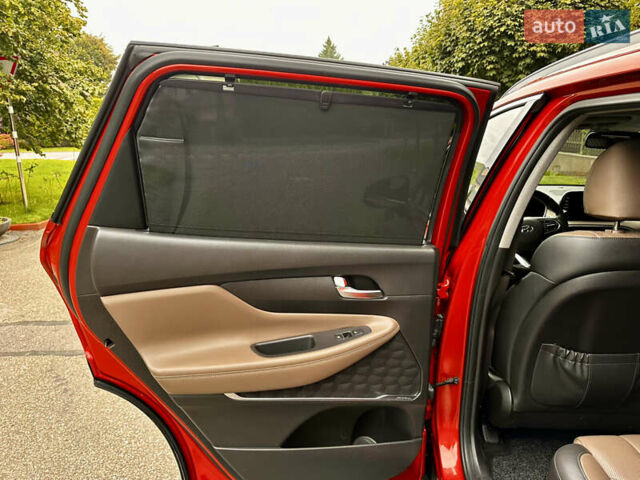 Красный Хендай Санта Фе, объемом двигателя 2.2 л и пробегом 127 тыс. км за 31000 $, фото 31 на Automoto.ua