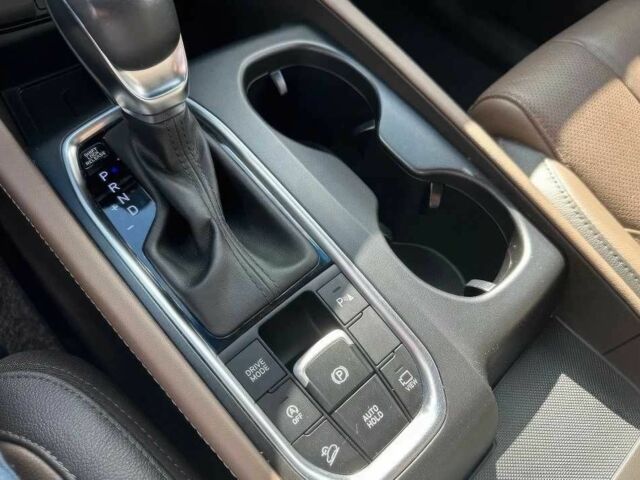 Красный Хендай Санта Фе, объемом двигателя 0 л и пробегом 75 тыс. км за 25000 $, фото 9 на Automoto.ua