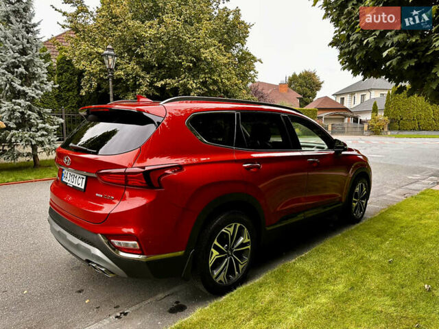 Красный Хендай Санта Фе, объемом двигателя 2.2 л и пробегом 127 тыс. км за 31000 $, фото 4 на Automoto.ua