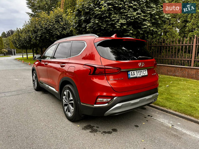 Красный Хендай Санта Фе, объемом двигателя 2.2 л и пробегом 127 тыс. км за 31000 $, фото 6 на Automoto.ua