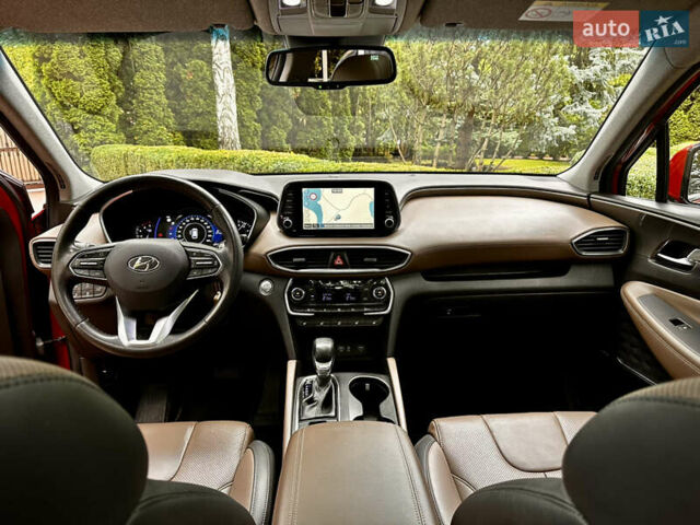 Красный Хендай Санта Фе, объемом двигателя 2.2 л и пробегом 127 тыс. км за 31000 $, фото 13 на Automoto.ua