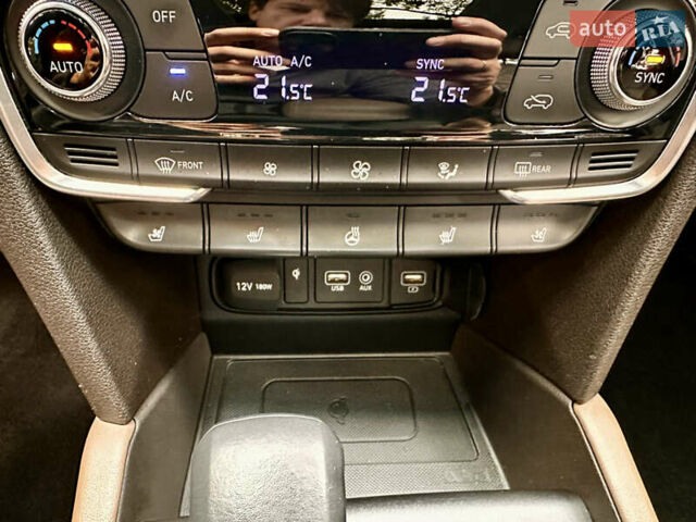 Красный Хендай Санта Фе, объемом двигателя 2.2 л и пробегом 127 тыс. км за 31000 $, фото 28 на Automoto.ua