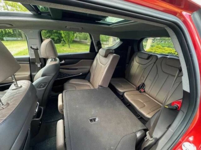 Красный Хендай Санта Фе, объемом двигателя 0 л и пробегом 75 тыс. км за 25000 $, фото 4 на Automoto.ua