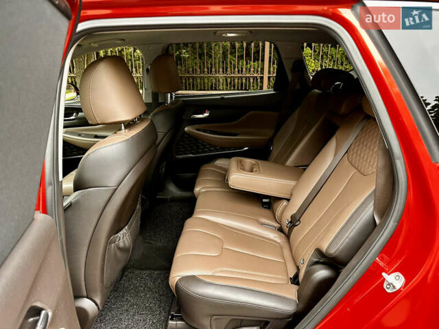 Красный Хендай Санта Фе, объемом двигателя 2.2 л и пробегом 127 тыс. км за 31000 $, фото 32 на Automoto.ua