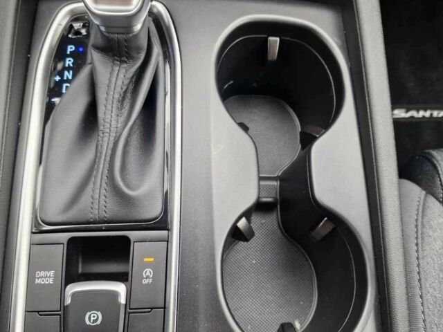 Красный Хендай Санта Фе, объемом двигателя 0 л и пробегом 91 тыс. км за 12499 $, фото 10 на Automoto.ua