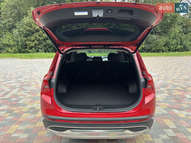 Красный Хендай Санта Фе, объемом двигателя 1.6 л и пробегом 32 тыс. км за 34000 $, фото 8 на Automoto.ua