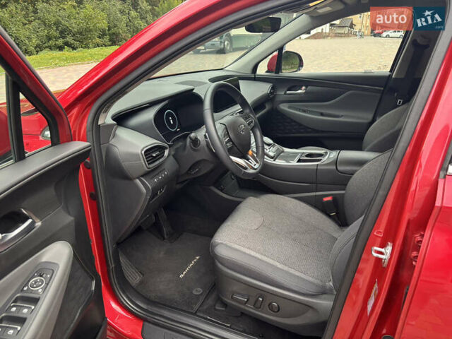 Красный Хендай Санта Фе, объемом двигателя 1.6 л и пробегом 32 тыс. км за 34000 $, фото 9 на Automoto.ua