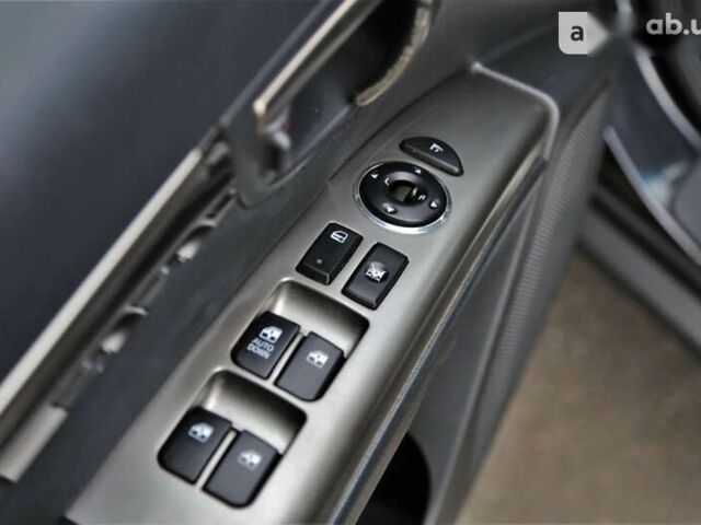 Хендай Санта Фе, объемом двигателя 2.2 л и пробегом 224 тыс. км за 11900 $, фото 23 на Automoto.ua