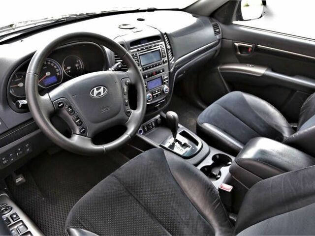 Хендай Санта Фе, объемом двигателя 2.2 л и пробегом 224 тыс. км за 11900 $, фото 12 на Automoto.ua