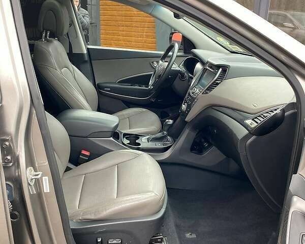 Хендай Санта Фе, об'ємом двигуна 2.4 л та пробігом 168 тис. км за 19300 $, фото 9 на Automoto.ua