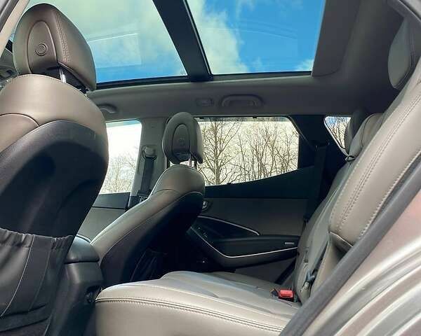 Хендай Санта Фе, об'ємом двигуна 2.4 л та пробігом 168 тис. км за 19300 $, фото 12 на Automoto.ua