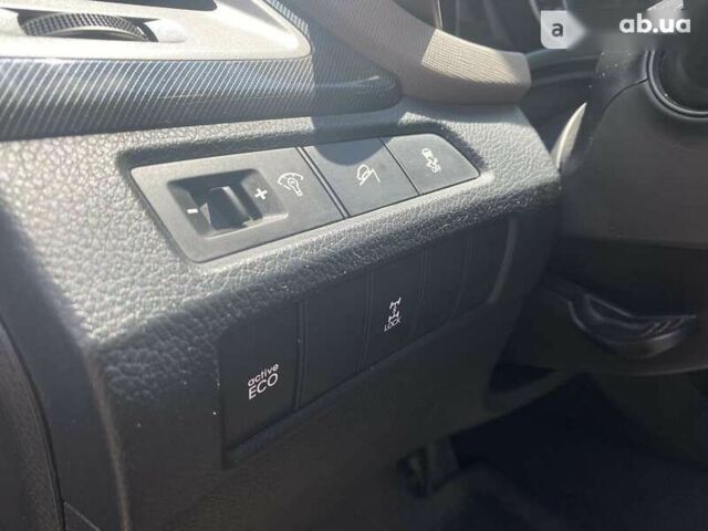 Хендай Санта Фе, объемом двигателя 2.4 л и пробегом 238 тыс. км за 15500 $, фото 12 на Automoto.ua