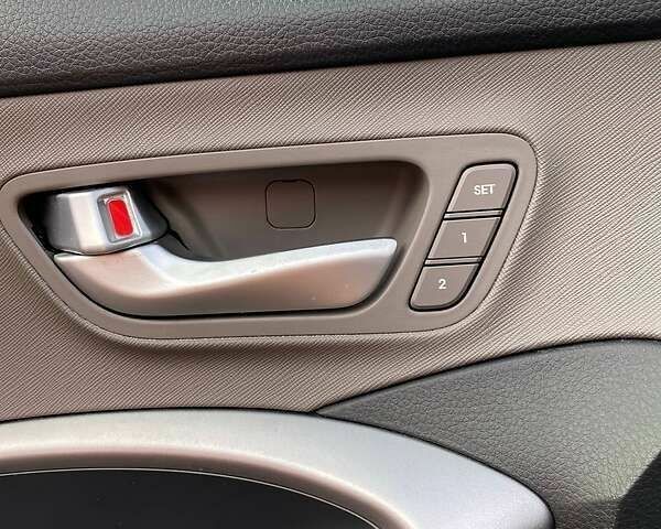 Хендай Санта Фе, об'ємом двигуна 2.4 л та пробігом 168 тис. км за 19300 $, фото 28 на Automoto.ua