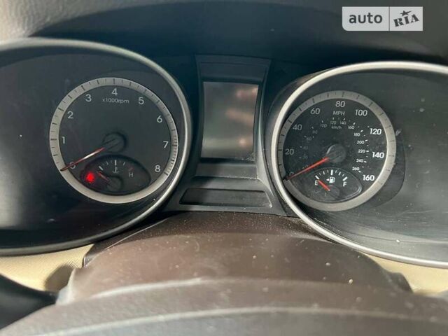 Хендай Санта Фе, объемом двигателя 2.4 л и пробегом 174 тыс. км за 14500 $, фото 17 на Automoto.ua