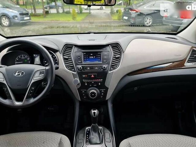 Хендай Санта Фе, об'ємом двигуна 2.4 л та пробігом 168 тис. км за 17790 $, фото 8 на Automoto.ua