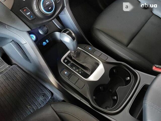 Хендай Санта Фе, об'ємом двигуна 2 л та пробігом 127 тис. км за 24000 $, фото 20 на Automoto.ua