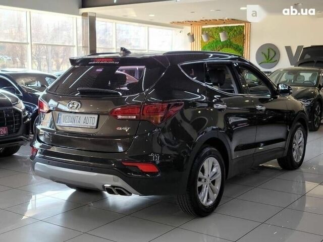 Хендай Санта Фе, об'ємом двигуна 2 л та пробігом 127 тис. км за 24000 $, фото 3 на Automoto.ua