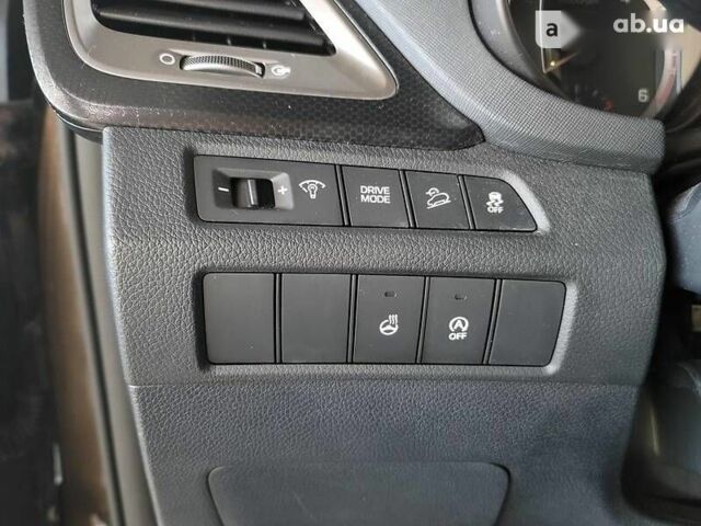 Хендай Санта Фе, об'ємом двигуна 2 л та пробігом 127 тис. км за 24000 $, фото 12 на Automoto.ua
