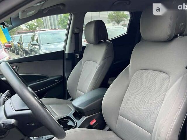 Хендай Санта Фе, объемом двигателя 2.4 л и пробегом 27 тыс. км за 19900 $, фото 11 на Automoto.ua