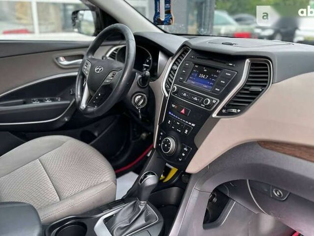 Хендай Санта Фе, объемом двигателя 2.4 л и пробегом 72 тыс. км за 18900 $, фото 17 на Automoto.ua