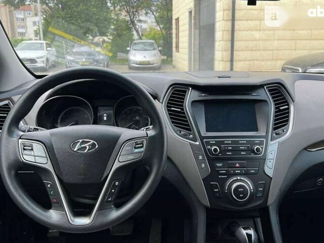 Хендай Санта Фе, объемом двигателя 2.4 л и пробегом 27 тыс. км за 19900 $, фото 10 на Automoto.ua