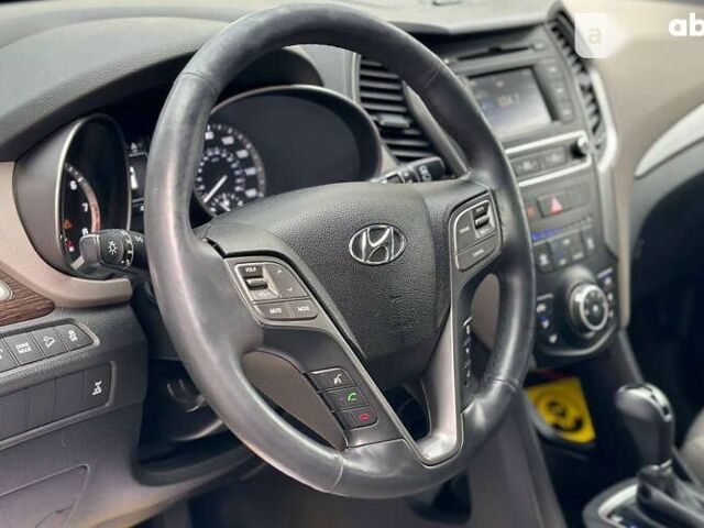 Хендай Санта Фе, объемом двигателя 2.4 л и пробегом 72 тыс. км за 18900 $, фото 10 на Automoto.ua