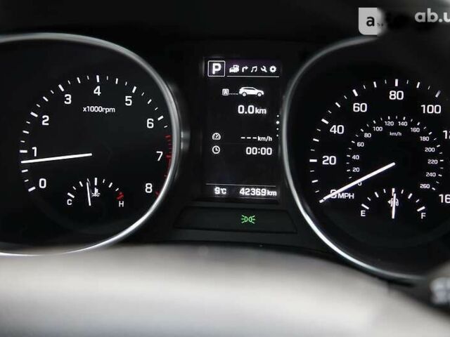 Хендай Санта Фе, объемом двигателя 3.3 л и пробегом 40 тыс. км за 23000 $, фото 17 на Automoto.ua