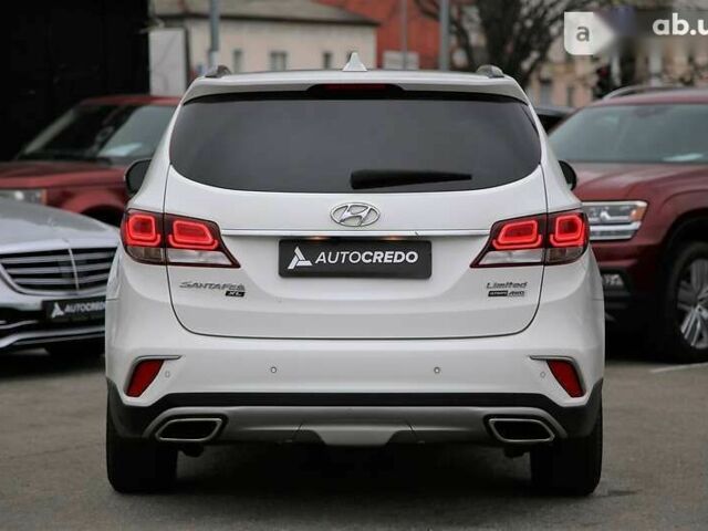 Хендай Санта Фе, объемом двигателя 3.3 л и пробегом 40 тыс. км за 23000 $, фото 6 на Automoto.ua