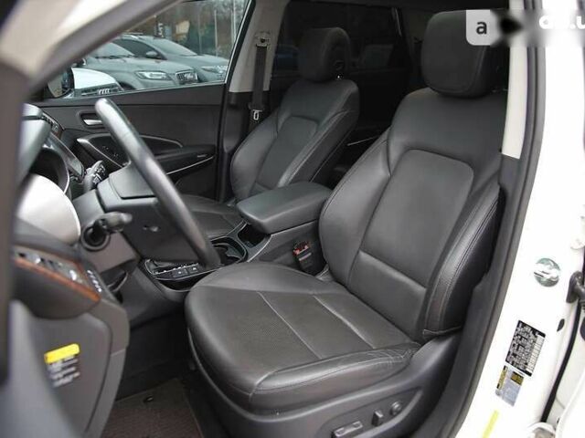 Хендай Санта Фе, объемом двигателя 3.3 л и пробегом 40 тыс. км за 23000 $, фото 9 на Automoto.ua