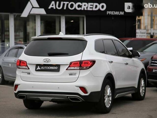 Хендай Санта Фе, объемом двигателя 3.3 л и пробегом 40 тыс. км за 23000 $, фото 7 на Automoto.ua