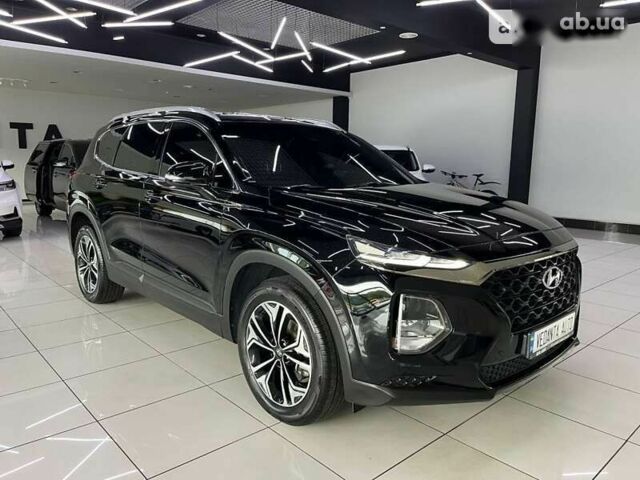 Хендай Санта Фе, объемом двигателя 2 л и пробегом 143 тыс. км за 30000 $, фото 2 на Automoto.ua
