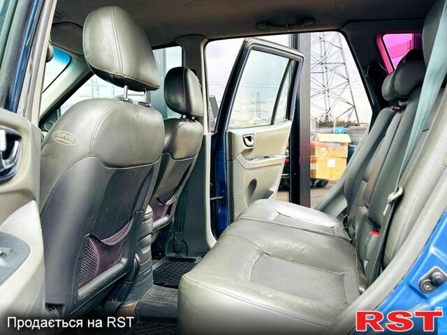 Хендай Санта Фе, об'ємом двигуна 2 л та пробігом 370 тис. км за 4700 $, фото 12 на Automoto.ua