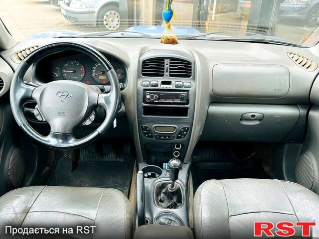 Хендай Санта Фе, об'ємом двигуна 2 л та пробігом 370 тис. км за 4700 $, фото 10 на Automoto.ua